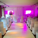 Freie Trauung in weiß