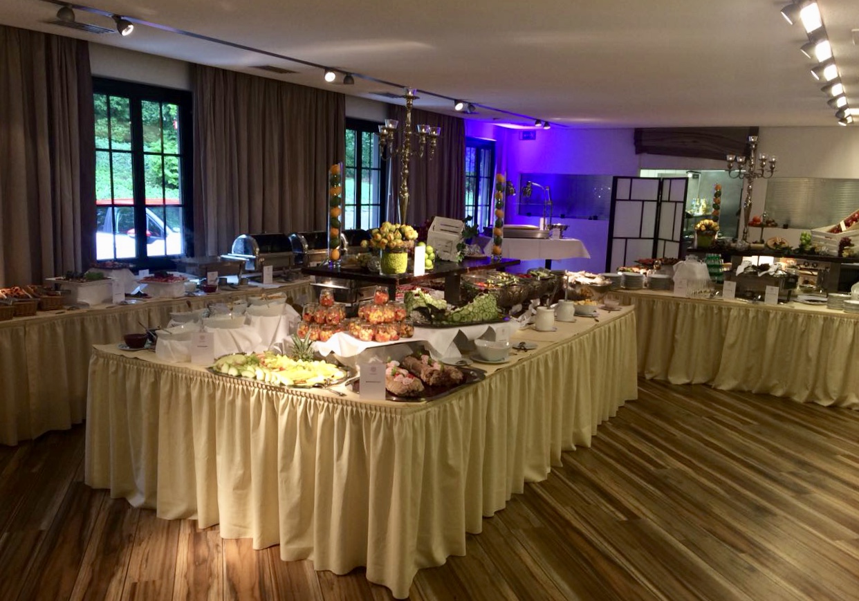 Sonntagsbrunch Buffet
