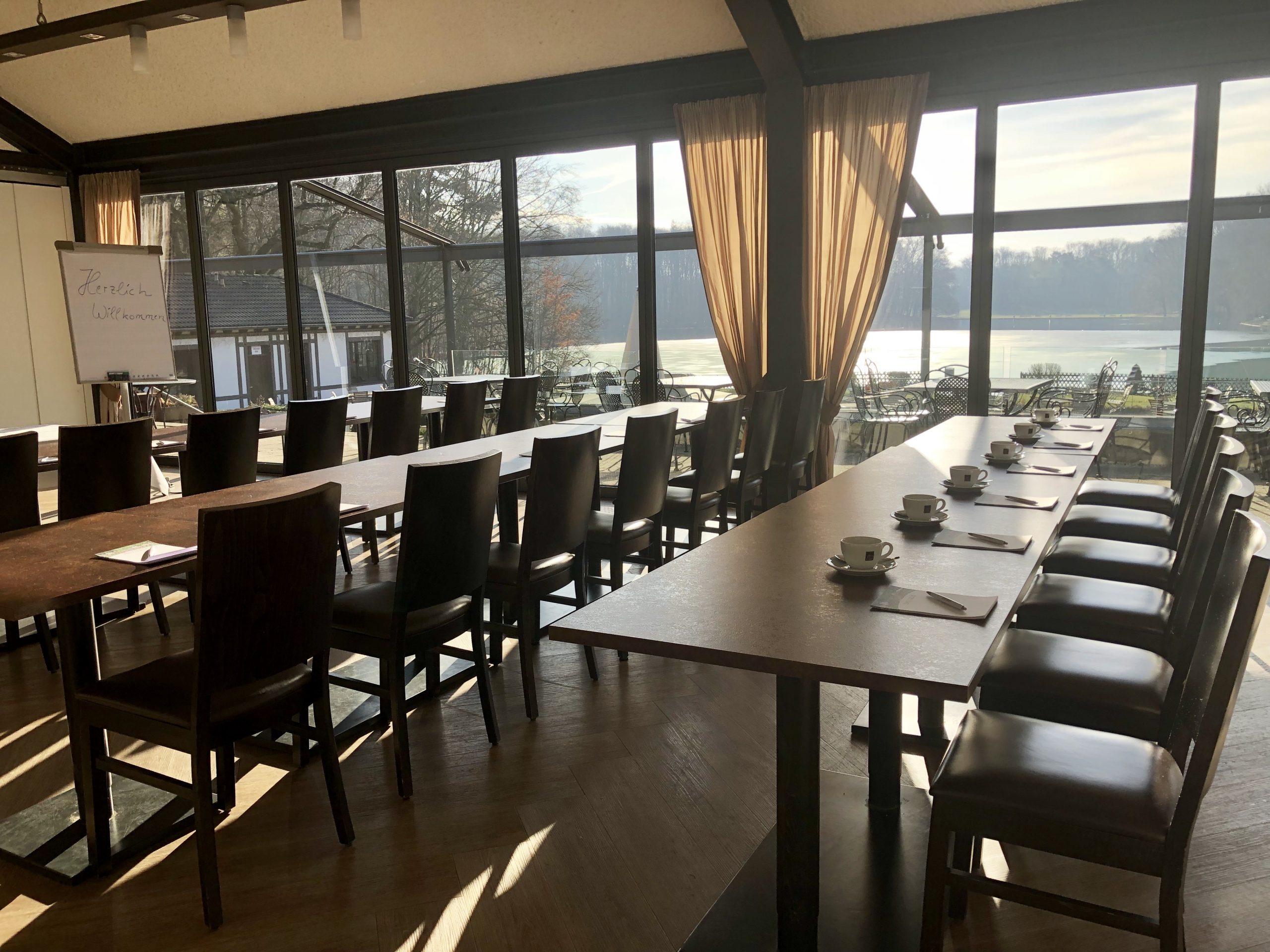 Tagung im Restaurant mit Seeblick